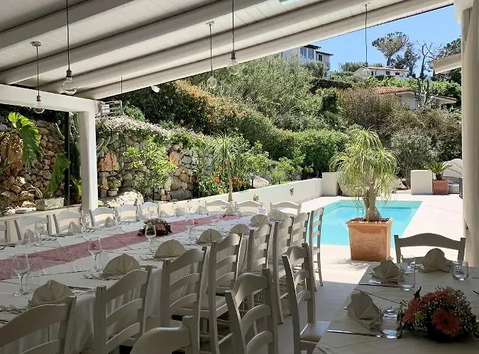 Mercurio Sul Mare - Fish Restaurant And Private Hotell 3*