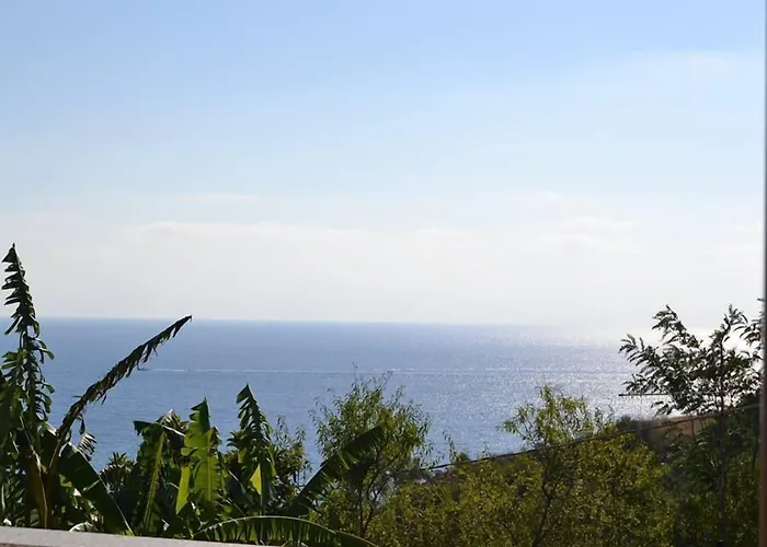 Mercurio Sul Mare - Fish Restaurant And Private Hotell 3*