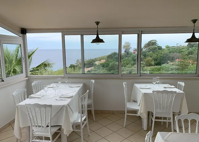 Mercurio Sul Mare - Fish Restaurant And Private Hotell 3*