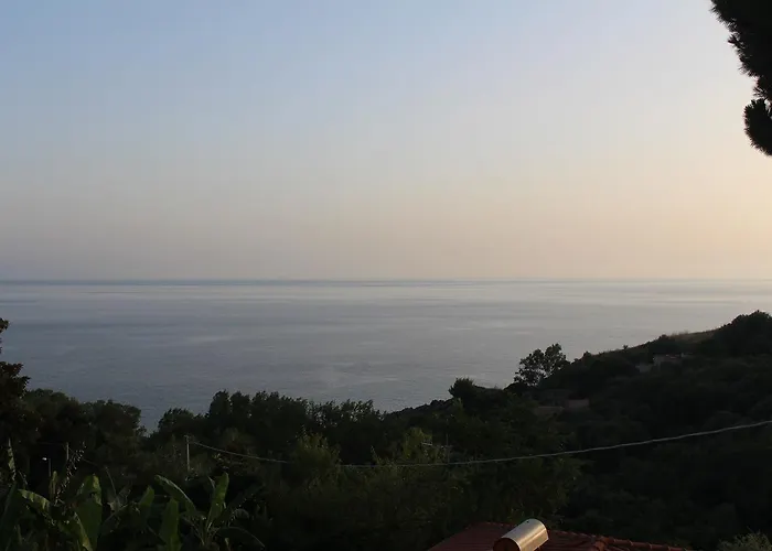 Mercurio Sul Mare - Fish Restaurant And Private Hotell Capo Vaticano